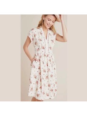 Gal Meets Glam Cecily Ivory Floral Dress Size 4